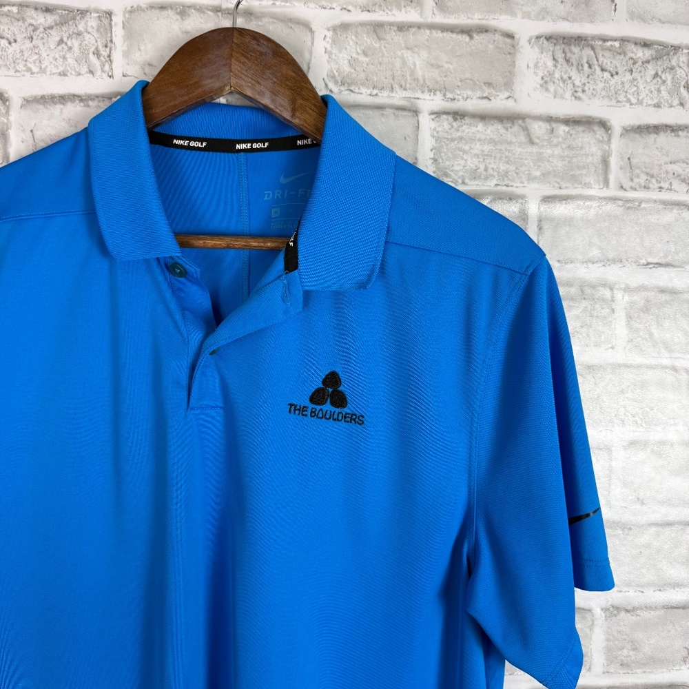 NIKE x The Boulders GC Royal Blue Dri-Fit Performance Golf Polo Mens MEDIUM